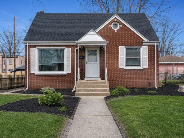 8215 Hohman Avenue, Munster, IN 46321