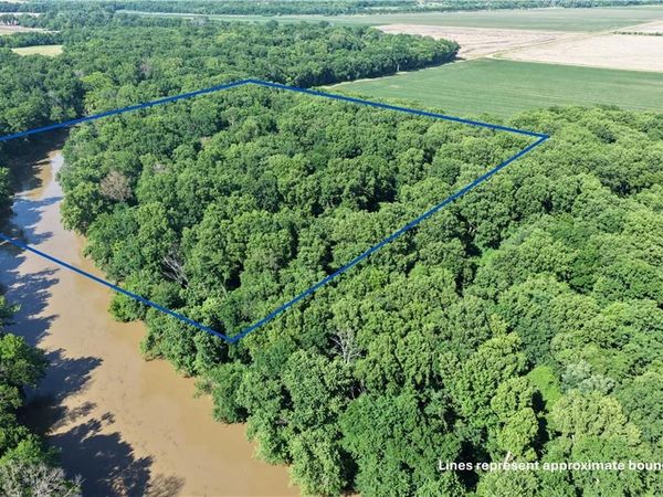 1300 Road Road, Fredonia, KS 66736