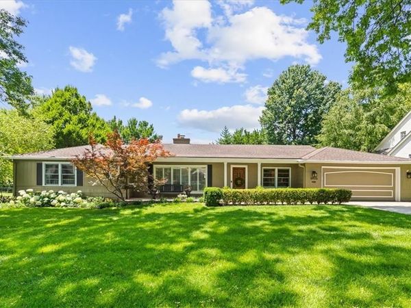 5926 Howe Drive, Fairway, KS 66205