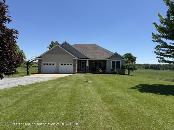 7729 S Airport Road, DeWitt, MI 48820