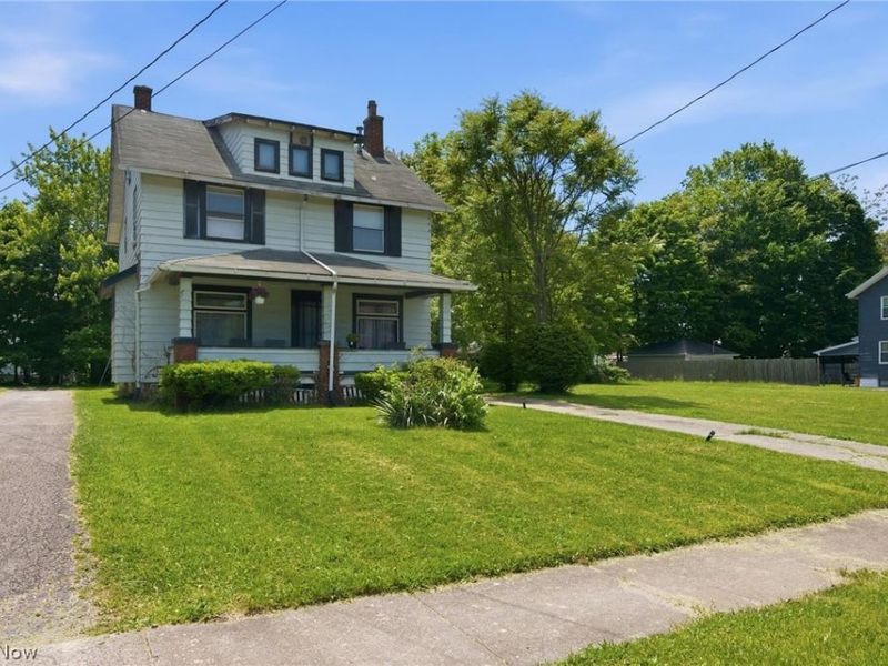 347 E Judson Avenue, Youngstown, OH 44507 Photo 2