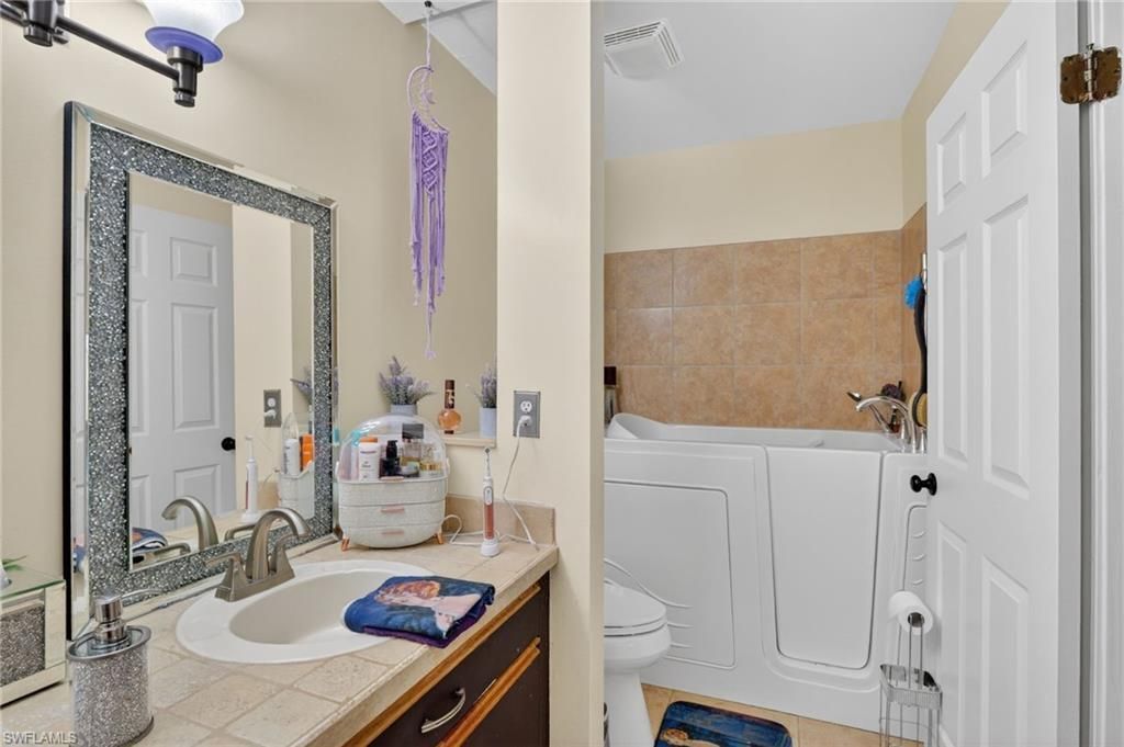 22656 Fountain Lakes Blvd, Estero, FL 33928 Photo