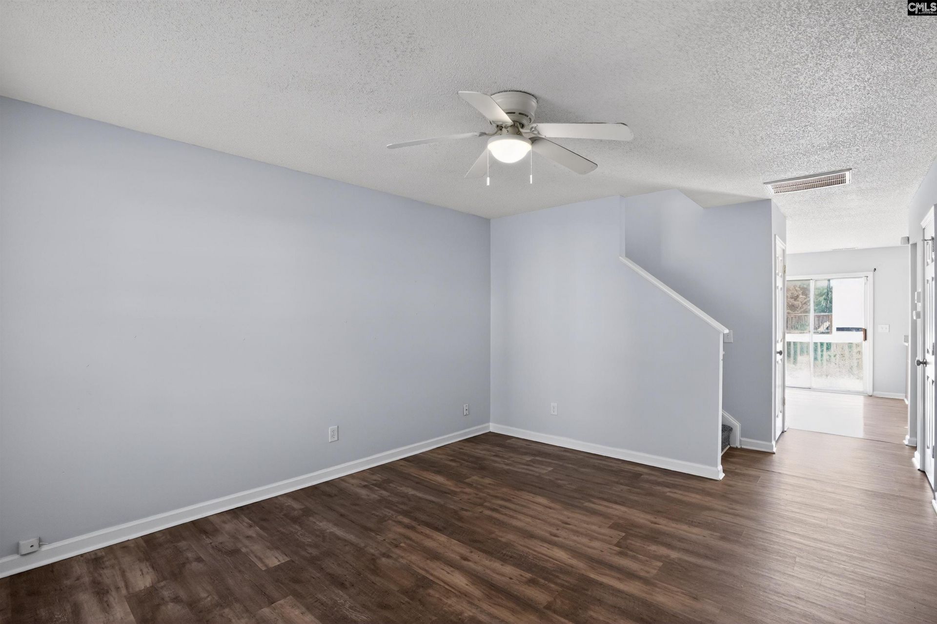 305 Curvewood Road  Photo 13