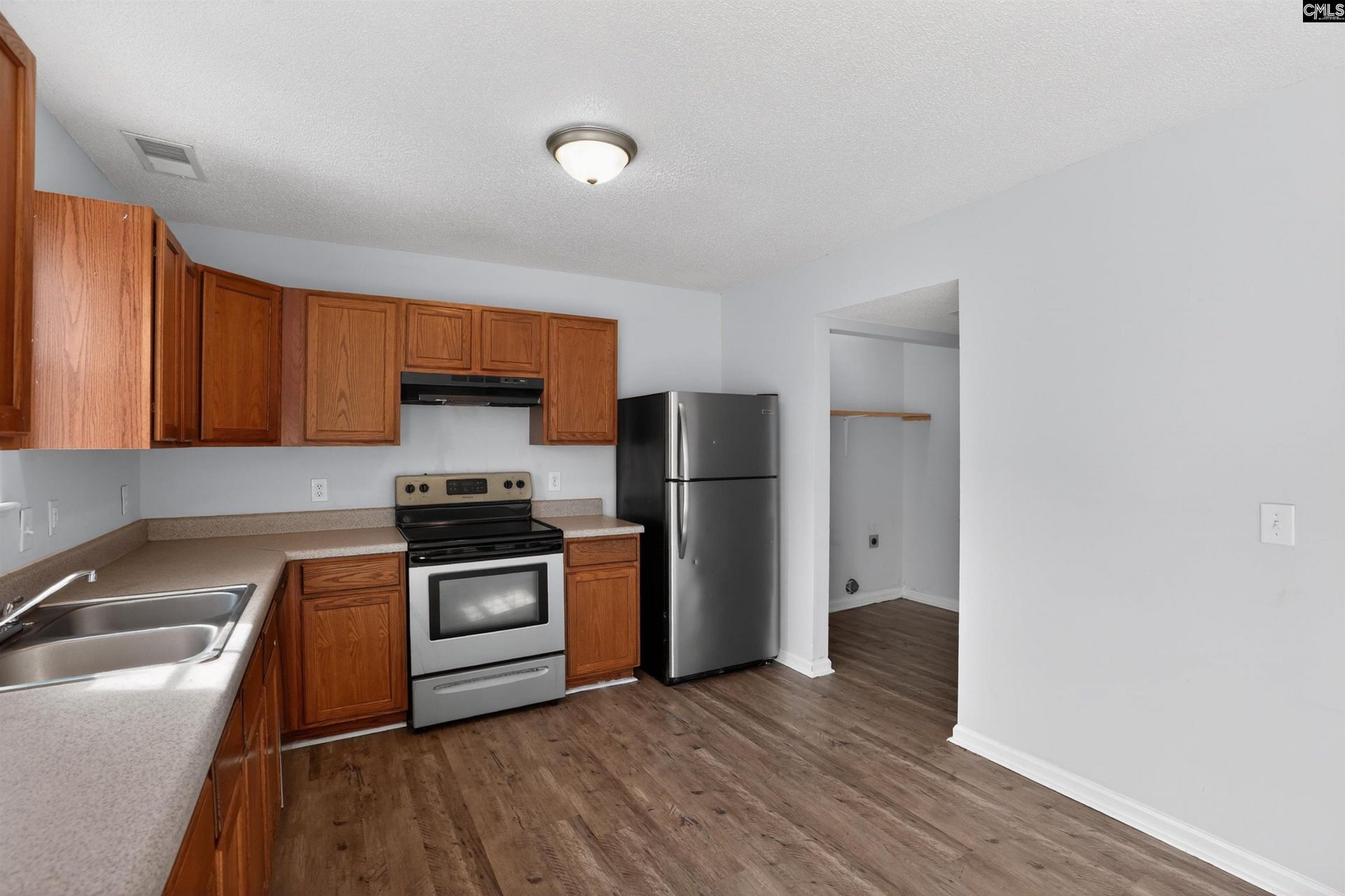 305 Curvewood Road  Photo 15
