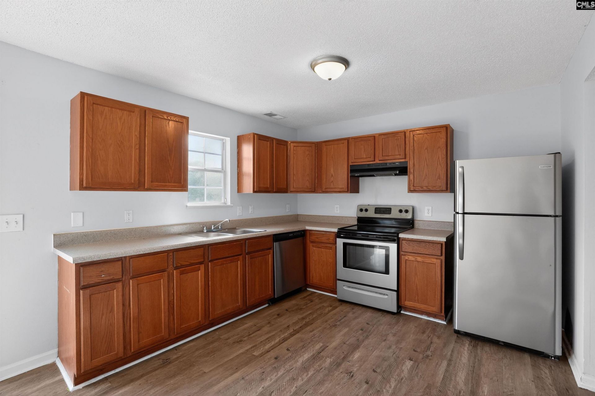 305 Curvewood Road  Photo 16