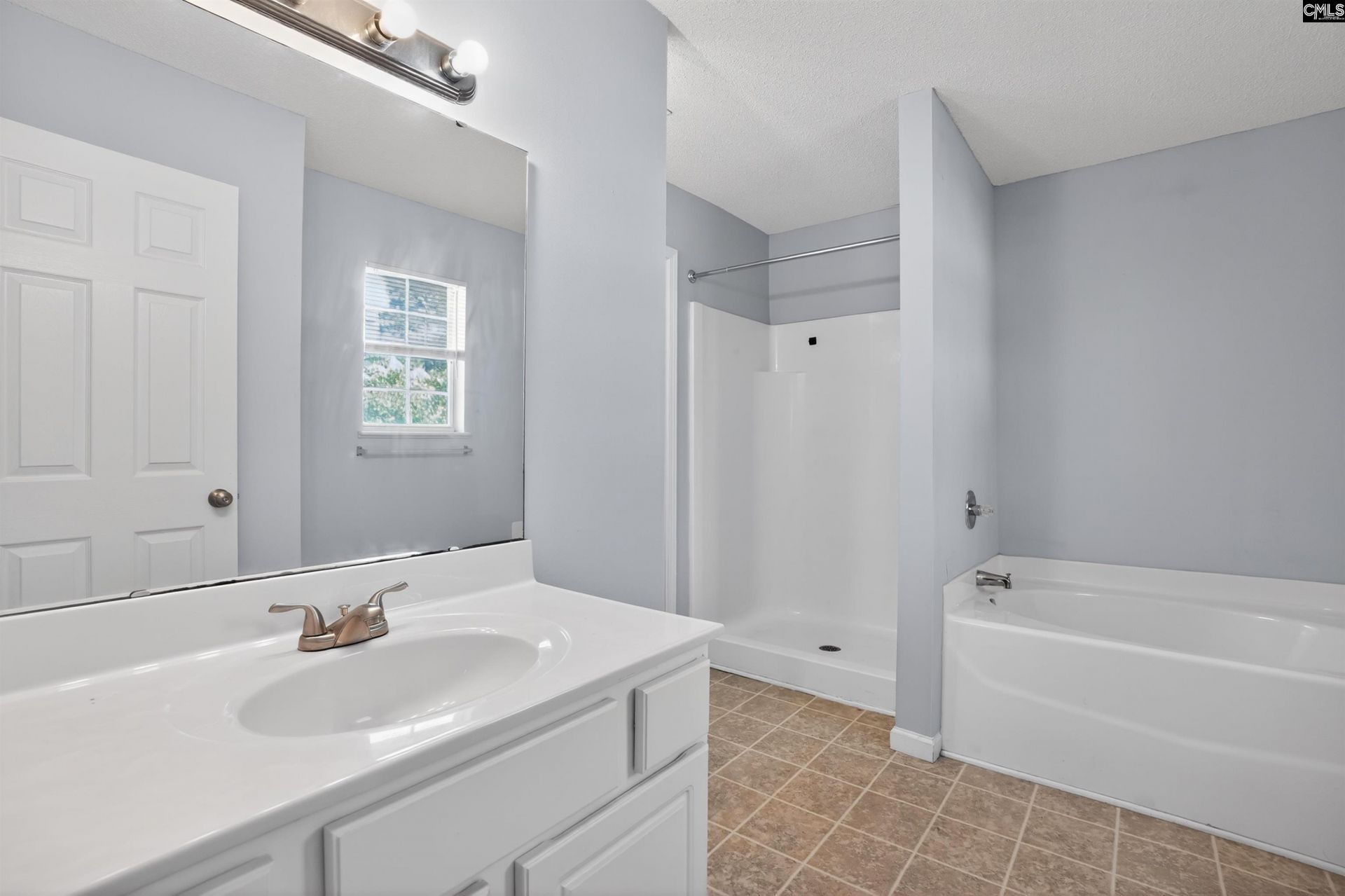 305 Curvewood Road  Photo 27