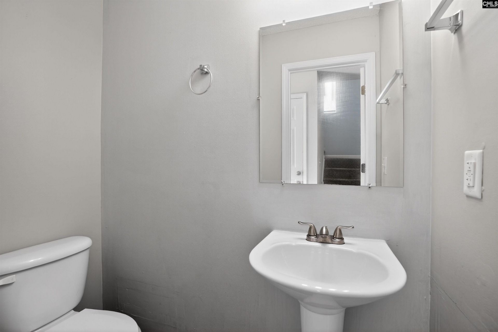 305 Curvewood Road  Photo 29