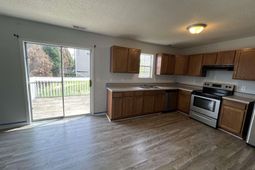 305 Curvewood Road  photo 4