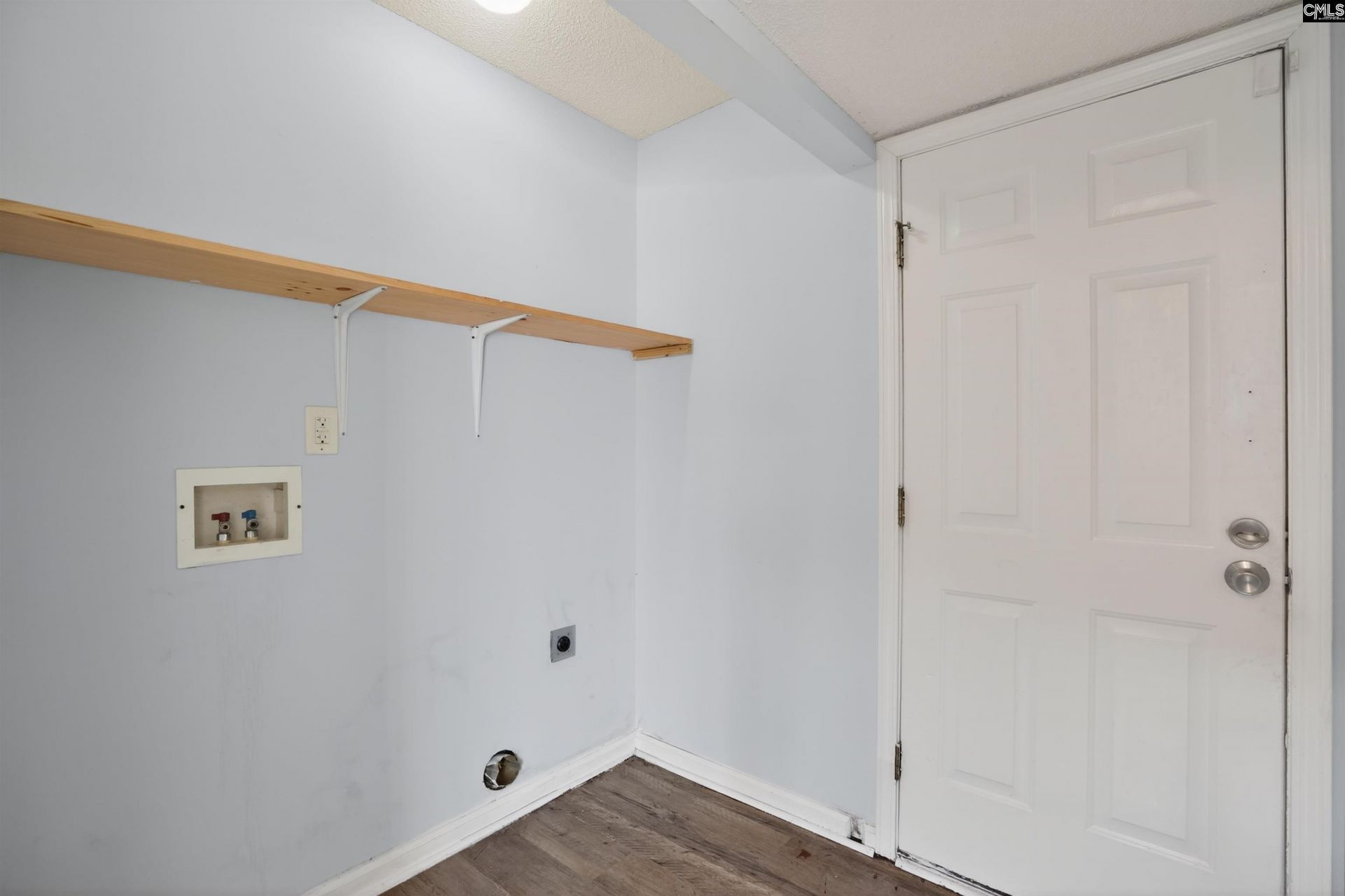 305 Curvewood Road  Photo 30