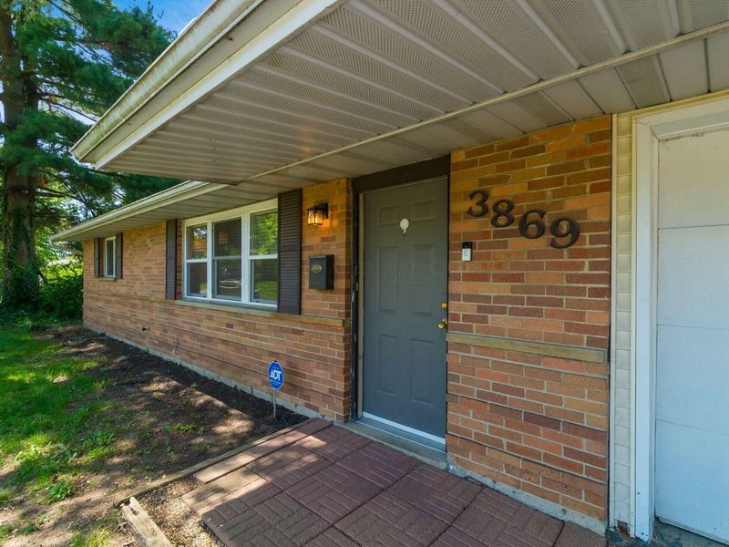 3869 Gilroy Road, Columbus, OH 43227 Photo 2