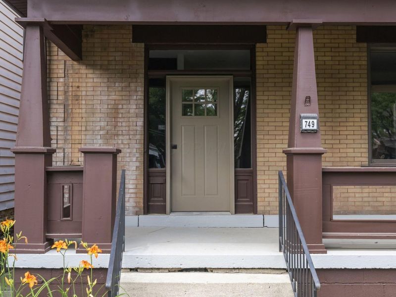 749 Wilson Avenue, Columbus, OH 43205 Photo 2