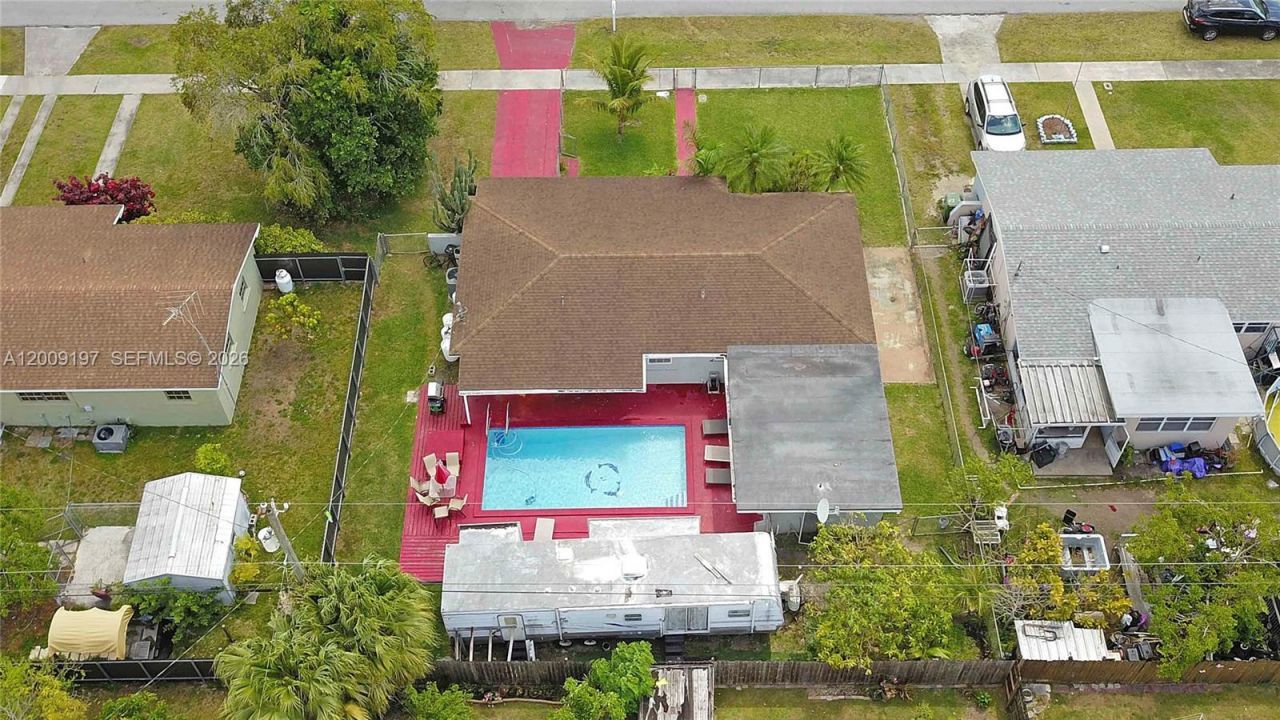 1762 NW 8th Ave , Homestead, FL 33030 Photo