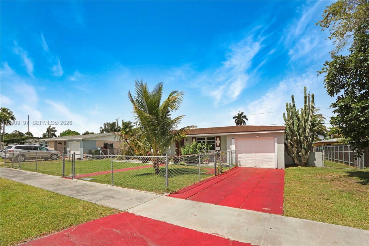 1762 NW 8th Ave , Homestead, FL 33030 Photo