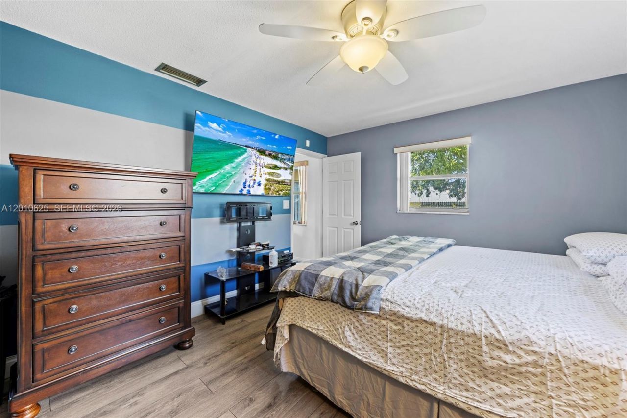 1831 Hiltonia Cir , West Palm Beach, FL 33407 Photo