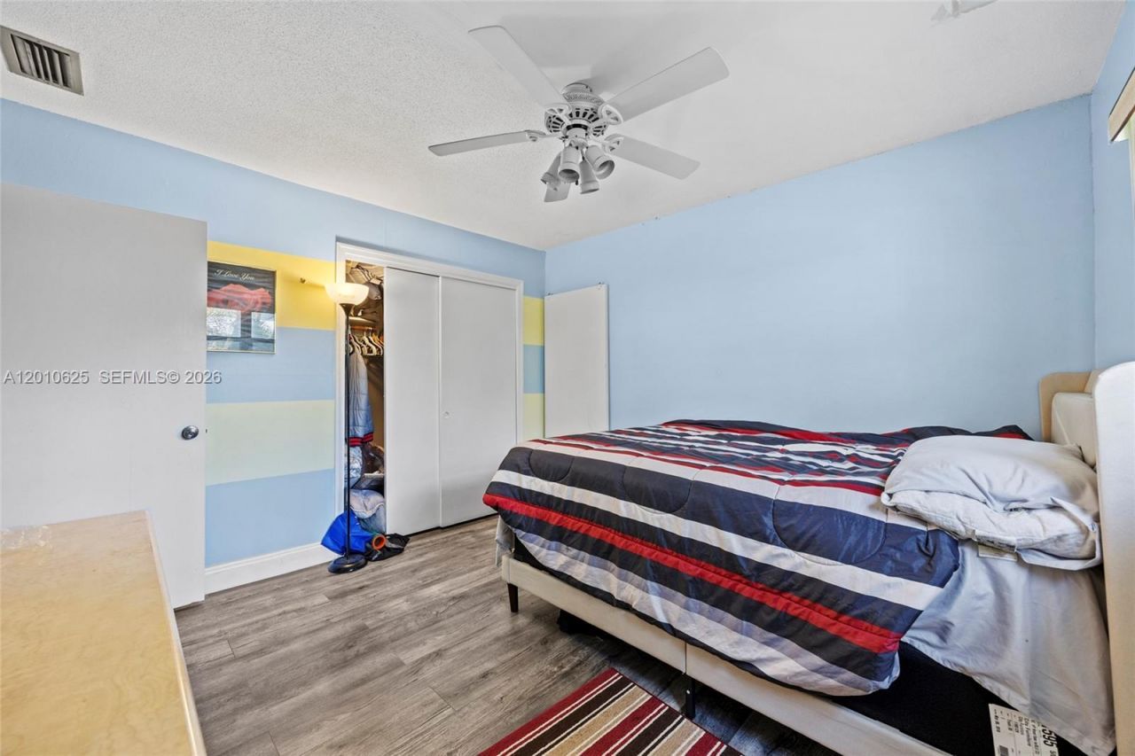 1831 Hiltonia Cir , West Palm Beach, FL 33407 Photo