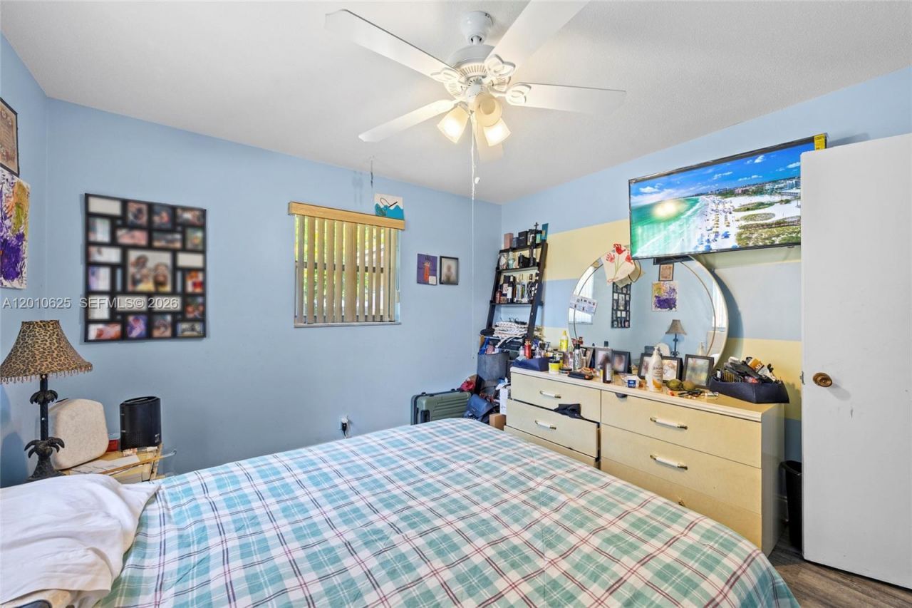 1831 Hiltonia Cir , West Palm Beach, FL 33407 Photo