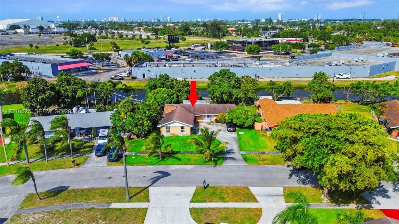 1831 Hiltonia Cir , West Palm Beach, FL 33407 Photo