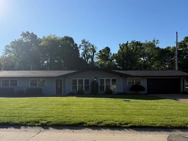 12208 Courtwick Drive , Sappington, MO 63128