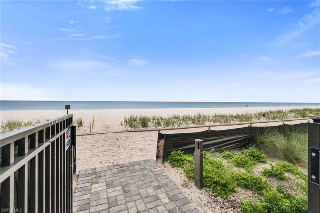 4001 Gulf Shore Blvd N, Unit 507, Naples, FL 34103 Photo