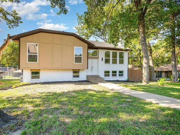 707 W Red Bird Lane, Dallas, TX 75232