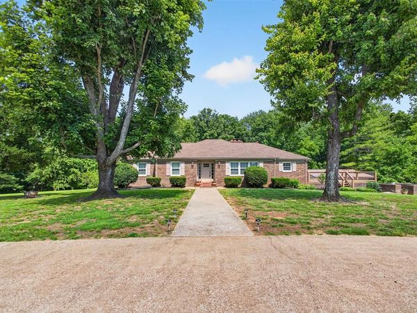 3408 Boiling Springs Road , Bowling Green, KY 42101