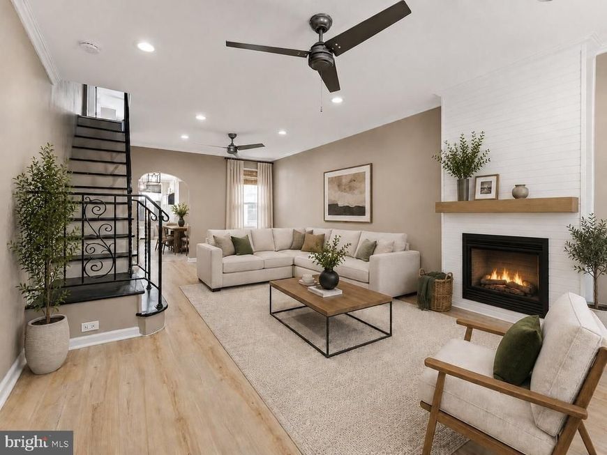 2325 E Sergeant Street, Philadelphia, PA 19125 Main Photo