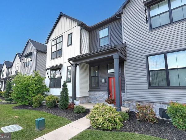 209 ESTATE DRIVE, MECHANICSBURG, PA 17055