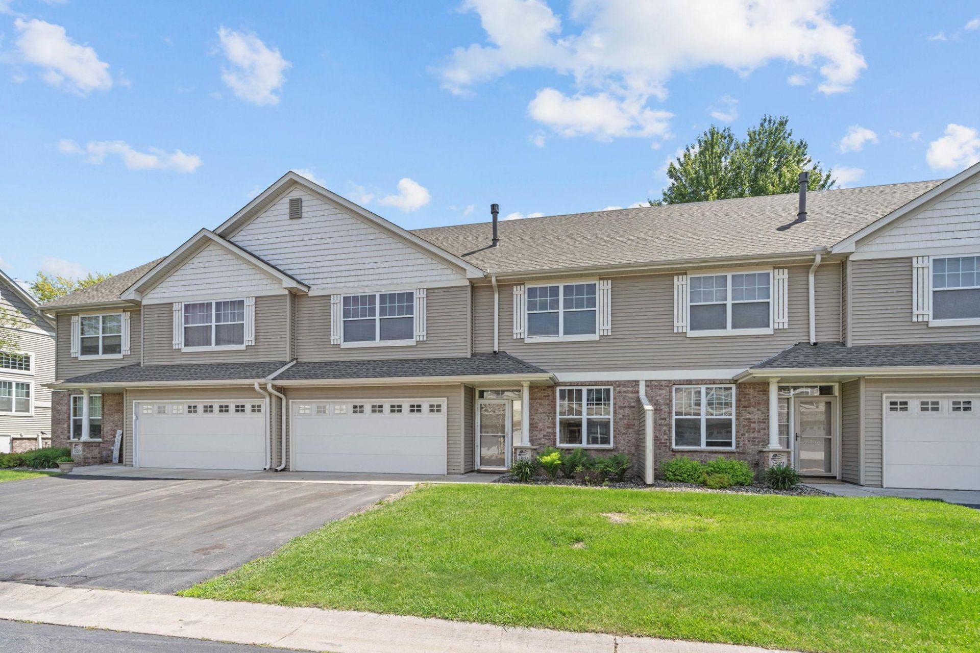 1524 Independence Drive, Unit 502, Northfield, MN 55057 Main Photo
