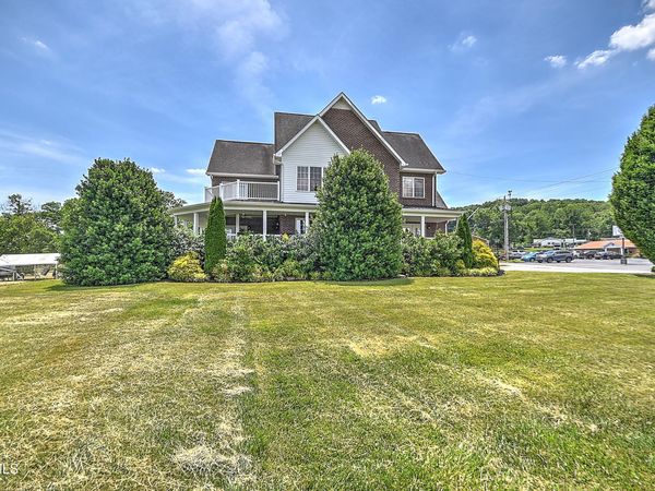 146 Hopson Road, Johnson City, TN 37601