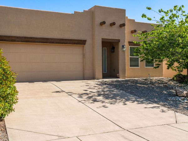 2403 Salinas Avenue SE, Rio Rancho, NM 87124