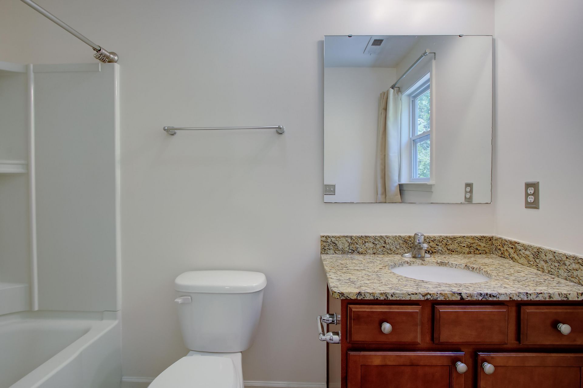 128 Balsam Circle Photo 24