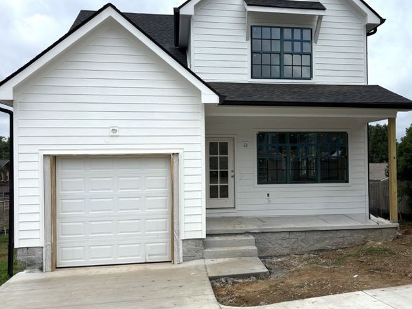 2404 Lakeshore Dr, Old Hickory, TN 37138