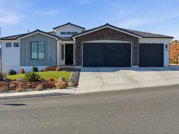 1033 N 2050 CIR E, St. George, UT 84770