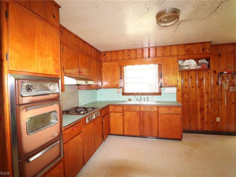 413 Harding Street, Medina, OH 44256 Photo 2