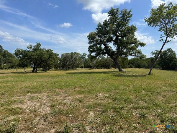 112 Camp Court , Belton, TX 76513