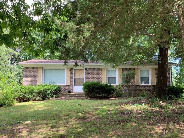 2115 Wildwood Dr, Cookeville, TN 38501