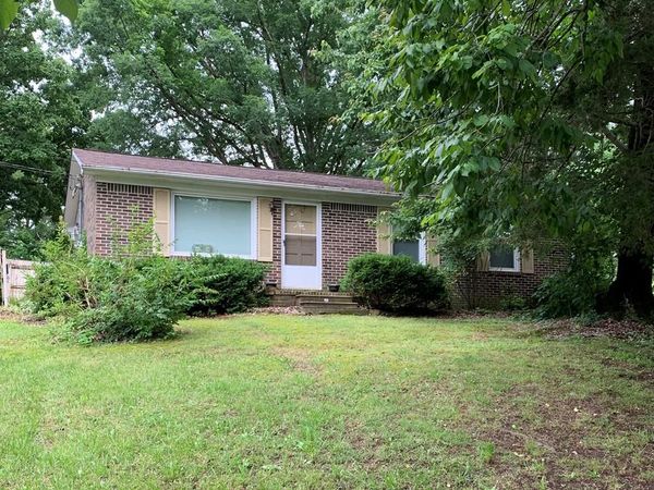 2115 Wildwood Dr, Cookeville, TN 38501