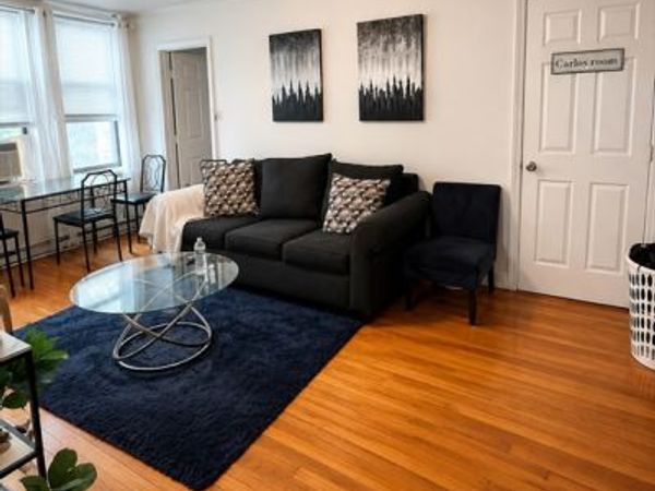 11 Lawrence St, Unit 510, Lawrence, MA 01840