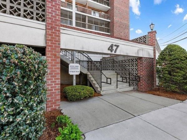 47 Mystic St, Unit 3F, Arlington, MA 02474
