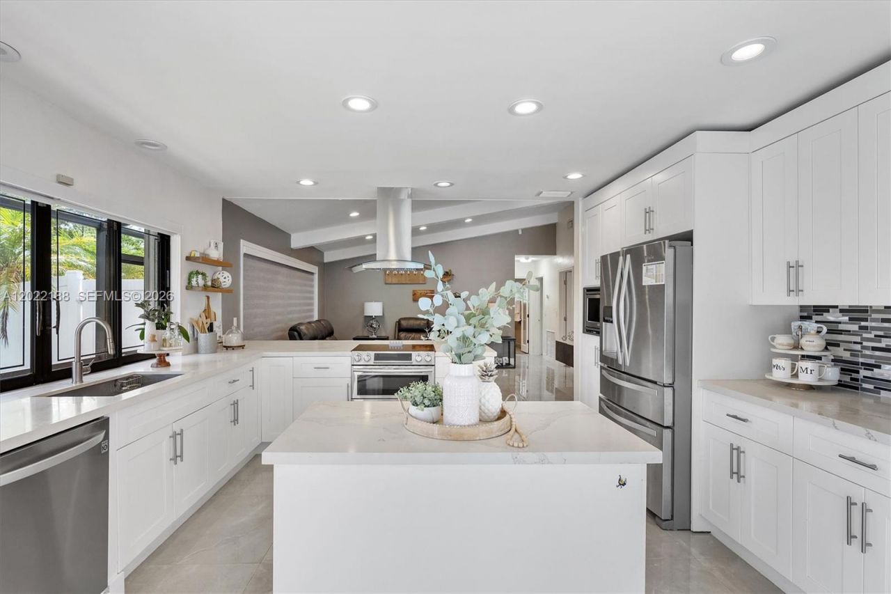 1001 SW 93rd Ave, Plantation, FL 33324 Photo