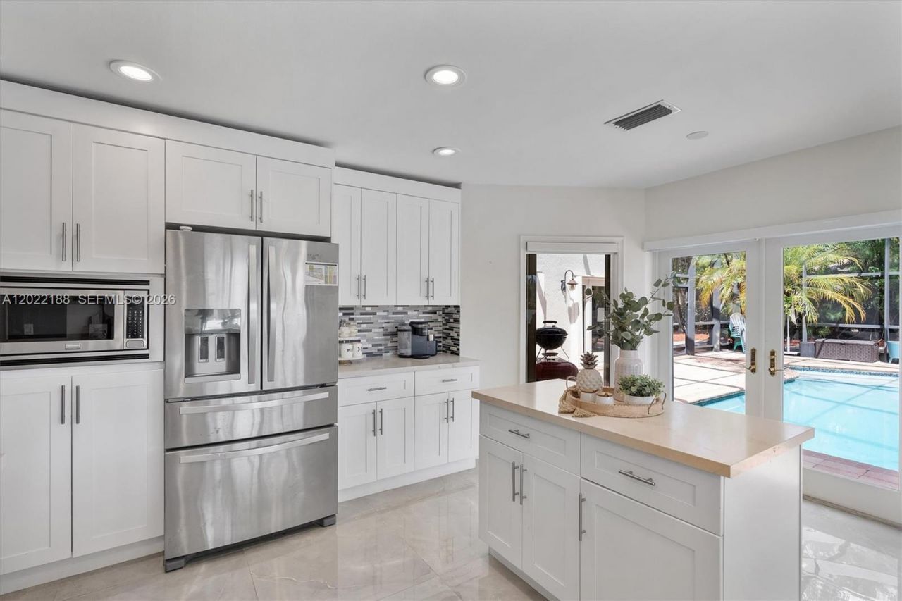 1001 SW 93rd Ave, Plantation, FL 33324 Photo