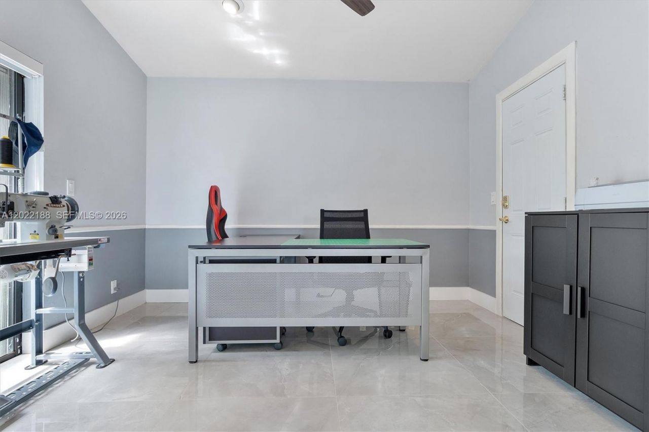 1001 SW 93rd Ave, Plantation, FL 33324 Photo