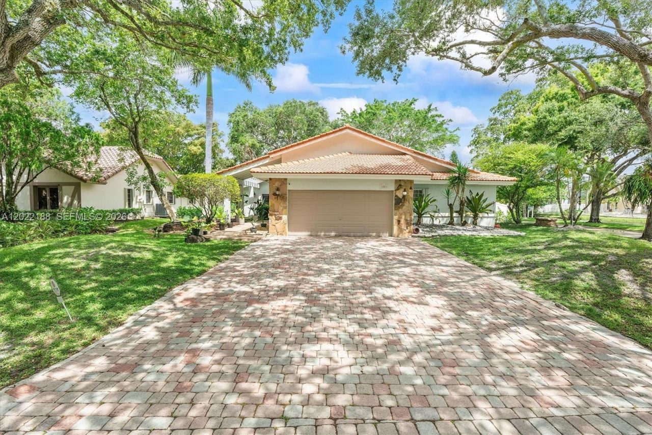 1001 SW 93rd Ave, Plantation, FL 33324 Photo