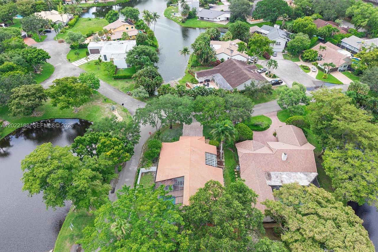1001 SW 93rd Ave, Plantation, FL 33324 Photo