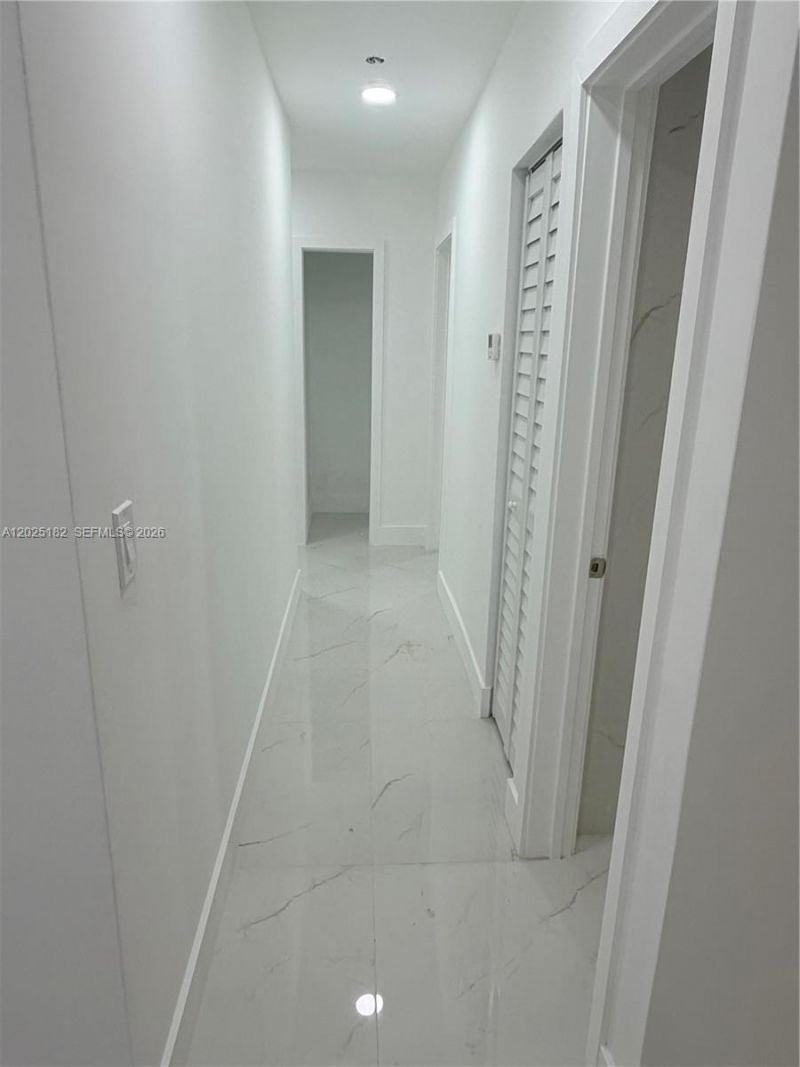 18520 NW 42nd Pl , Miami Gardens, FL 33055 Photo