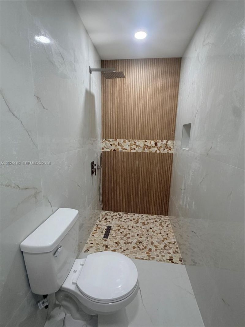 18520 NW 42nd Pl , Miami Gardens, FL 33055 Photo