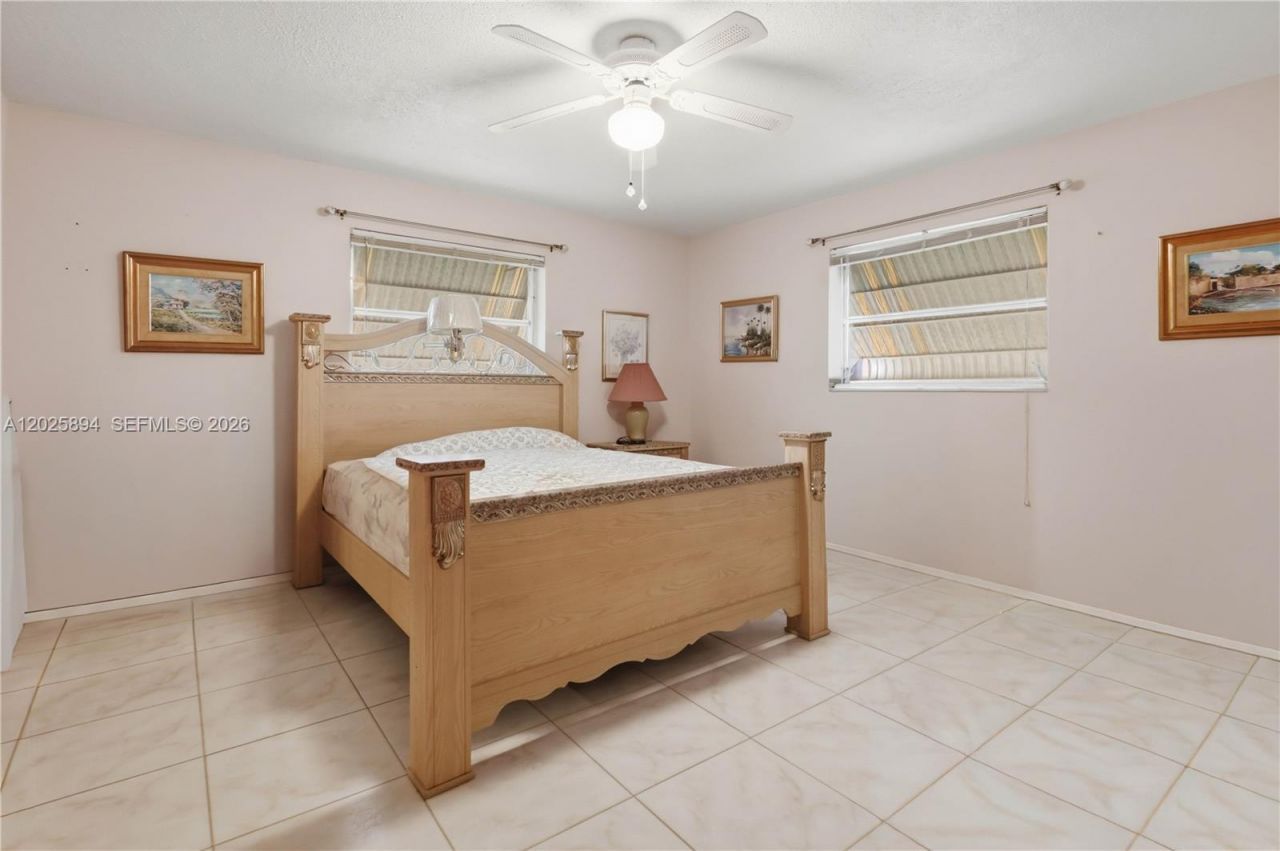 4901 NW 53rd St , Tamarac, FL 33319 Photo
