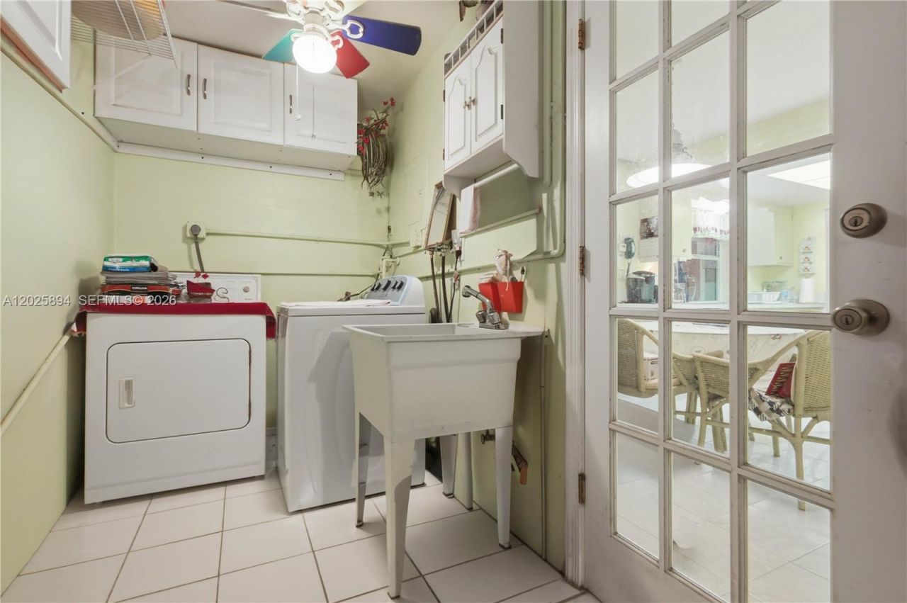 4901 NW 53rd St , Tamarac, FL 33319 Photo
