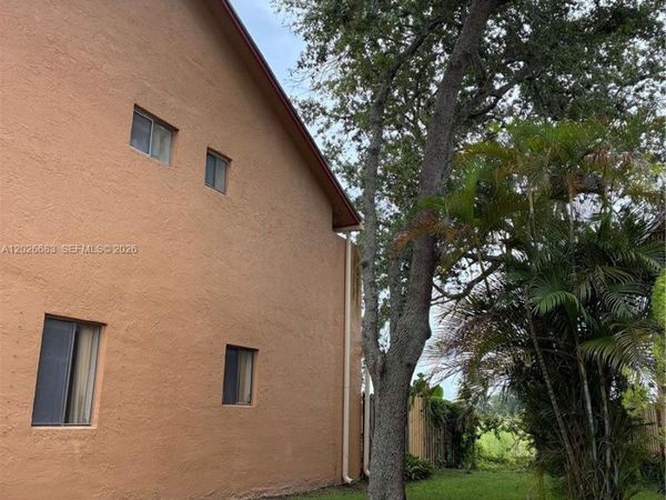 2828 NW 80th Ave , Sunrise, FL 33322