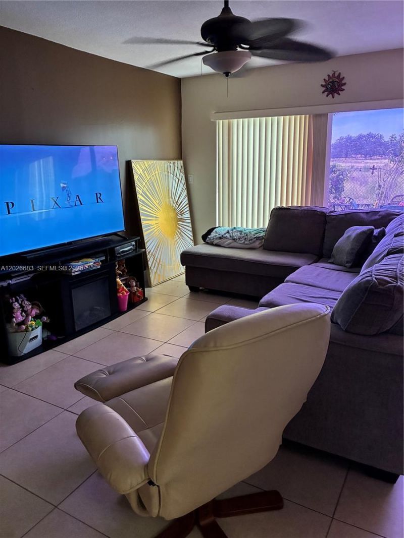 2828 NW 80th Ave, Sunrise, FL 33322 Photo